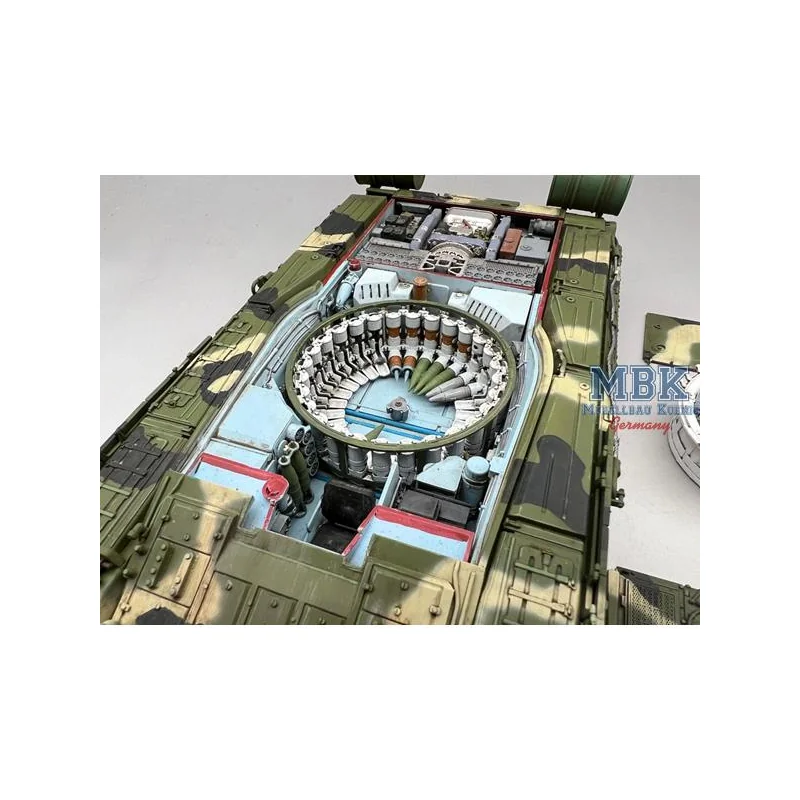 Russian Main Battle Tank T-80U FULL INTERIOR Militärfahrzeuge