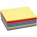 Geschenkpapier, Grusskarten und Verzierungen